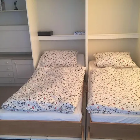 Luv-und-lee-apartment-5 דירה *