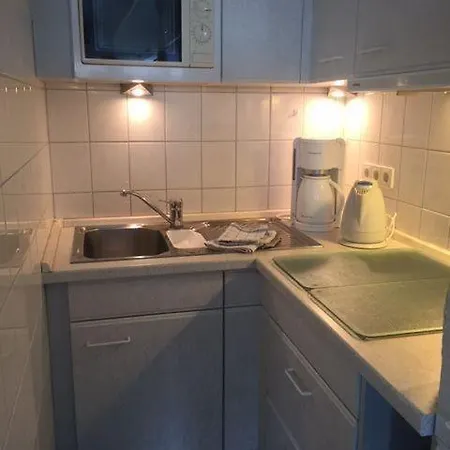 Luv-und-lee-apartment-5 Apartamento
